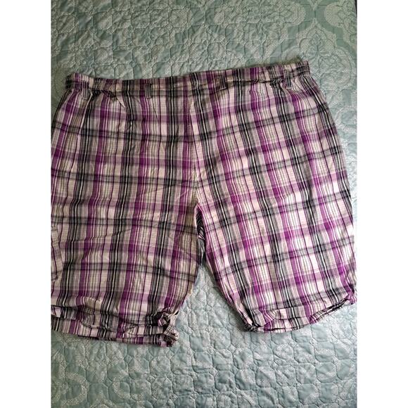 Women's Plus Essentials Purple Checkered Capri's Size 30/32 - Picture 5 of 10